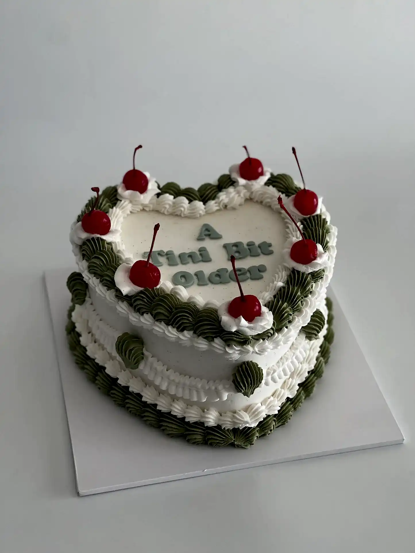 Vintage Heart Cake