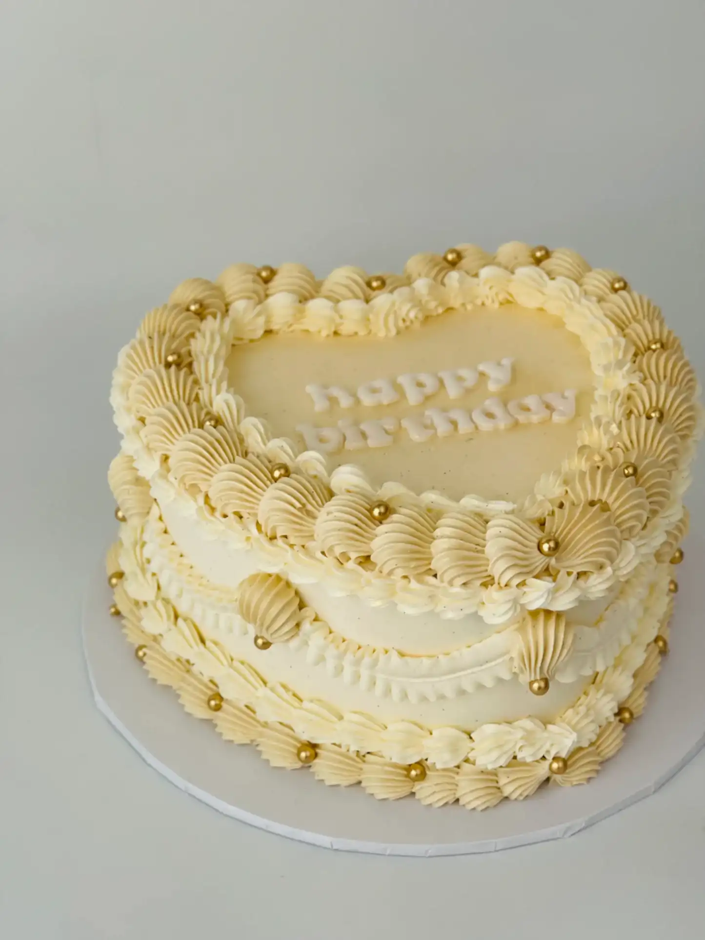 Vintage Heart Cake