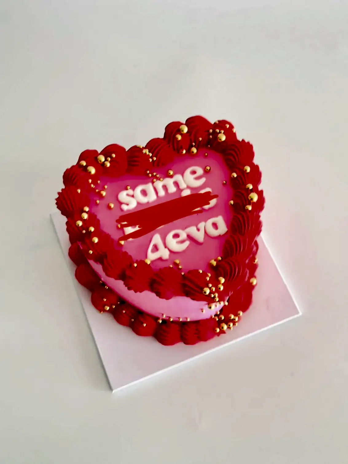 Vintage heart cake perfect for Hens night