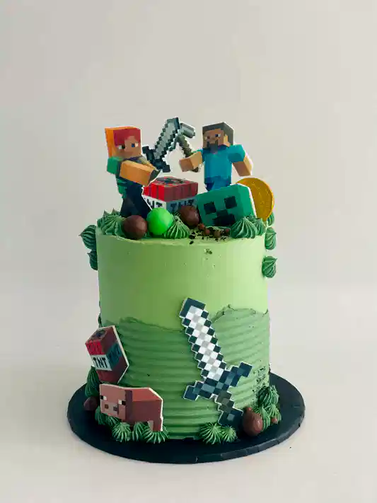 Minecraft cake