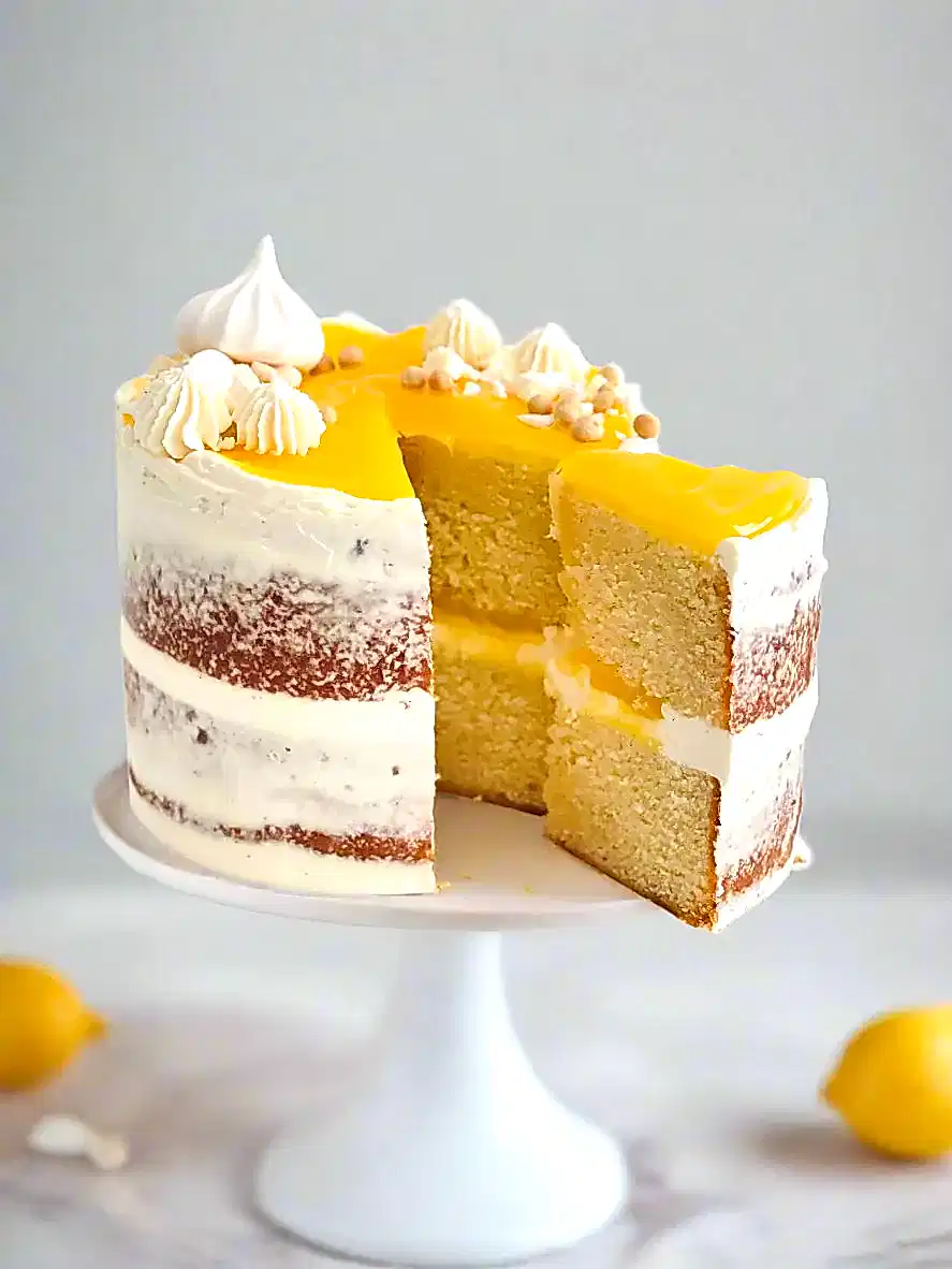 Vanilla lemon curd with meringues